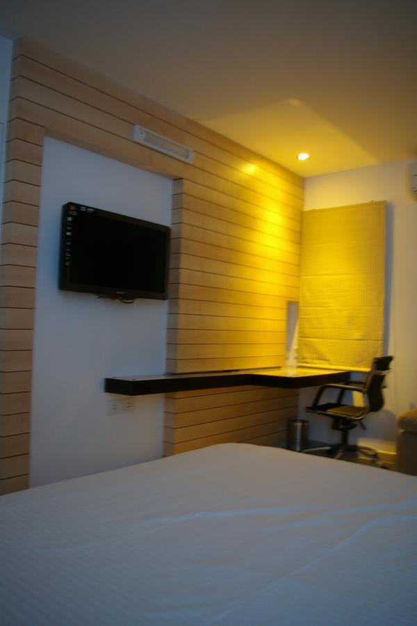 Roseline Suites Бангалор Екстериор снимка