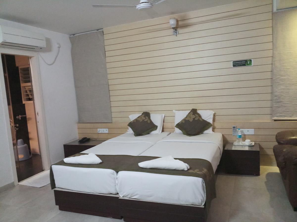 Roseline Suites Бангалор Екстериор снимка